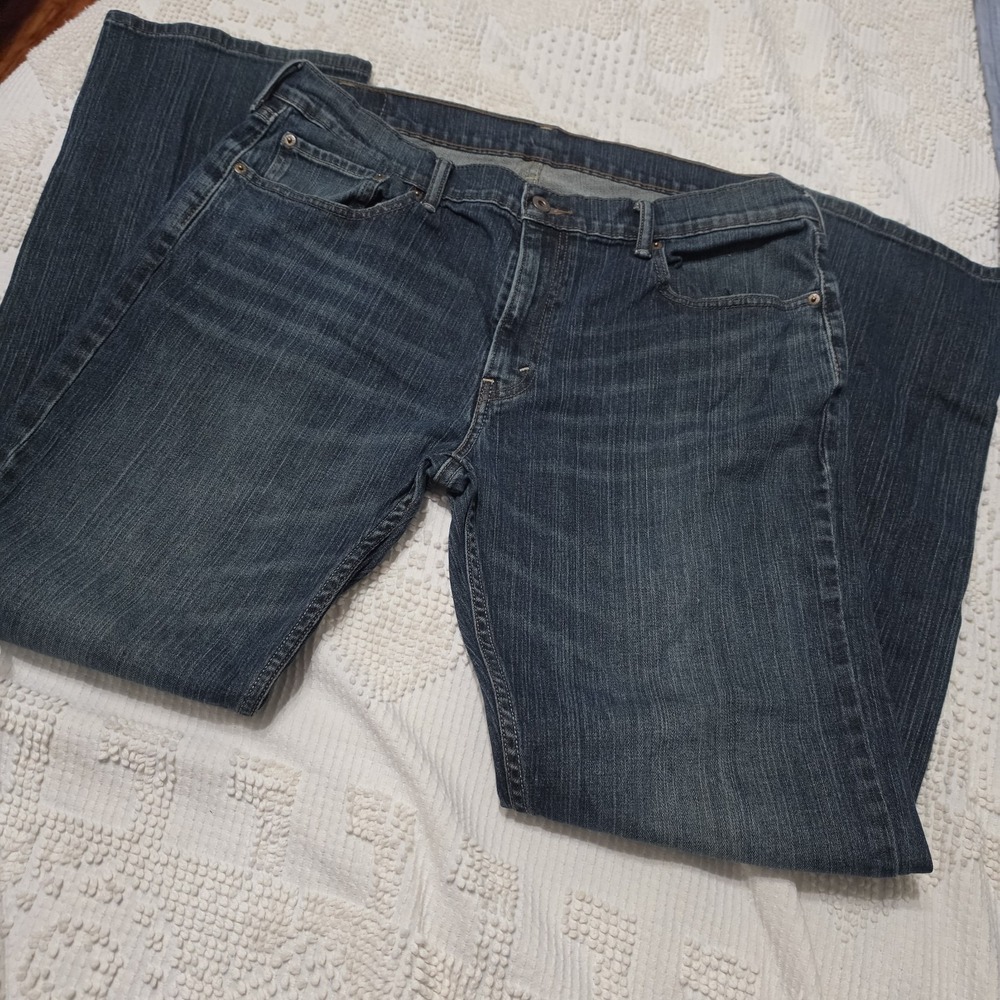 Levi's 559 Mens Jeans 36x34 Barncore Country Boy Style